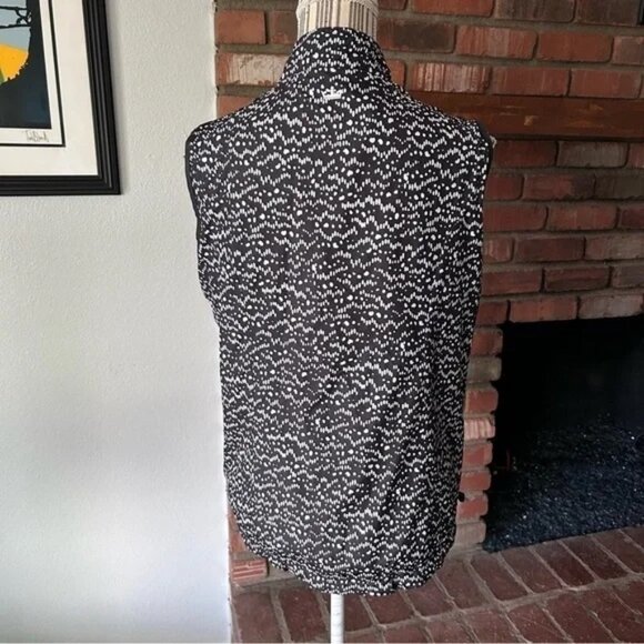 Peter Millar E4 Wind Women’s Reversible Vest Jacket Sz M - Picture 6 of 7